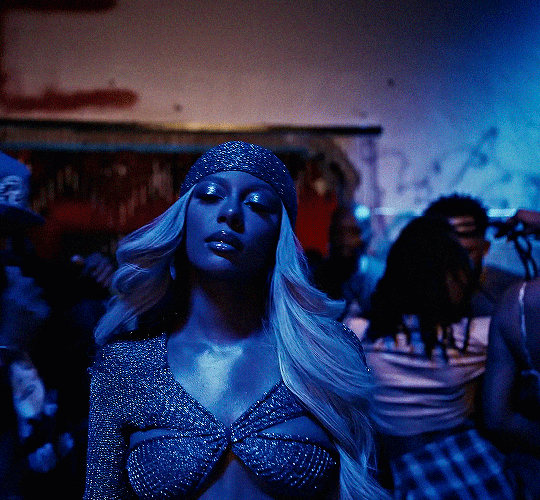 have fun, babe — VICTORIA MONÉT Party Girls (Official Video) ft....