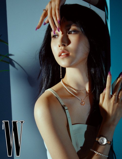 MINA x METROCITY x W KOREA