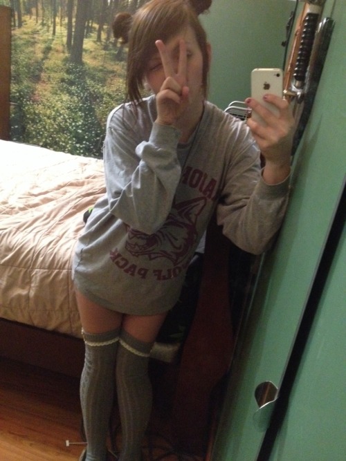 daddysspicyprincess:  Nappied up to be snowed in!