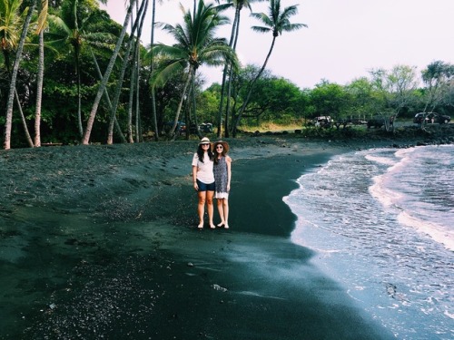 Honeymoon: Punalu'u Beach 3•6•17