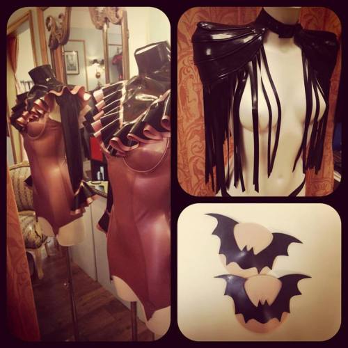 Happy Halloween from House of Harlot and Torture Garden Clothing!We’ve been having some late n