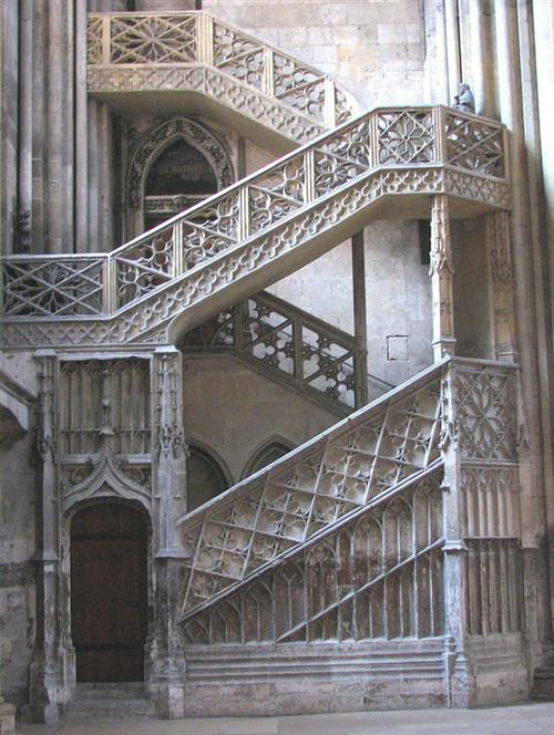 dailycoolhouses:  151 Awesome Grand Staircases Ideas: http://www.betterdesignz.com/151-awesome-grand-staircases-ideas/photo source: images.fineartamerica.com