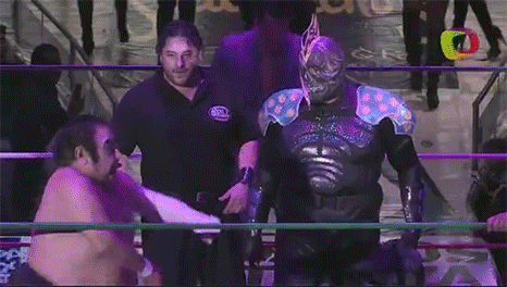 emptycoliseum:  January 11, 2015 -  Super Porky (w. Kemonito) make their way to the ring on CMLL on Terra. 