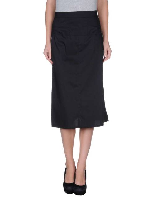 skirting-the-issue:PIANURASTUDIO ¾ length skirtsSee what’s on sale from Yoox on Wantering.