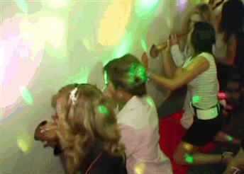bimbeth:  roaringmoose:Weihnachtsfeier giggle  Party time