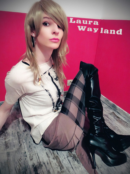 aimeetison:  Laura Wayland 