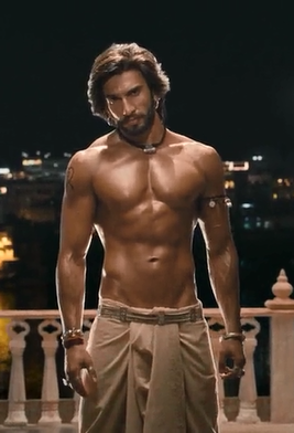 kajra-re:Ranveer Singh, Ram Leela, 2013.