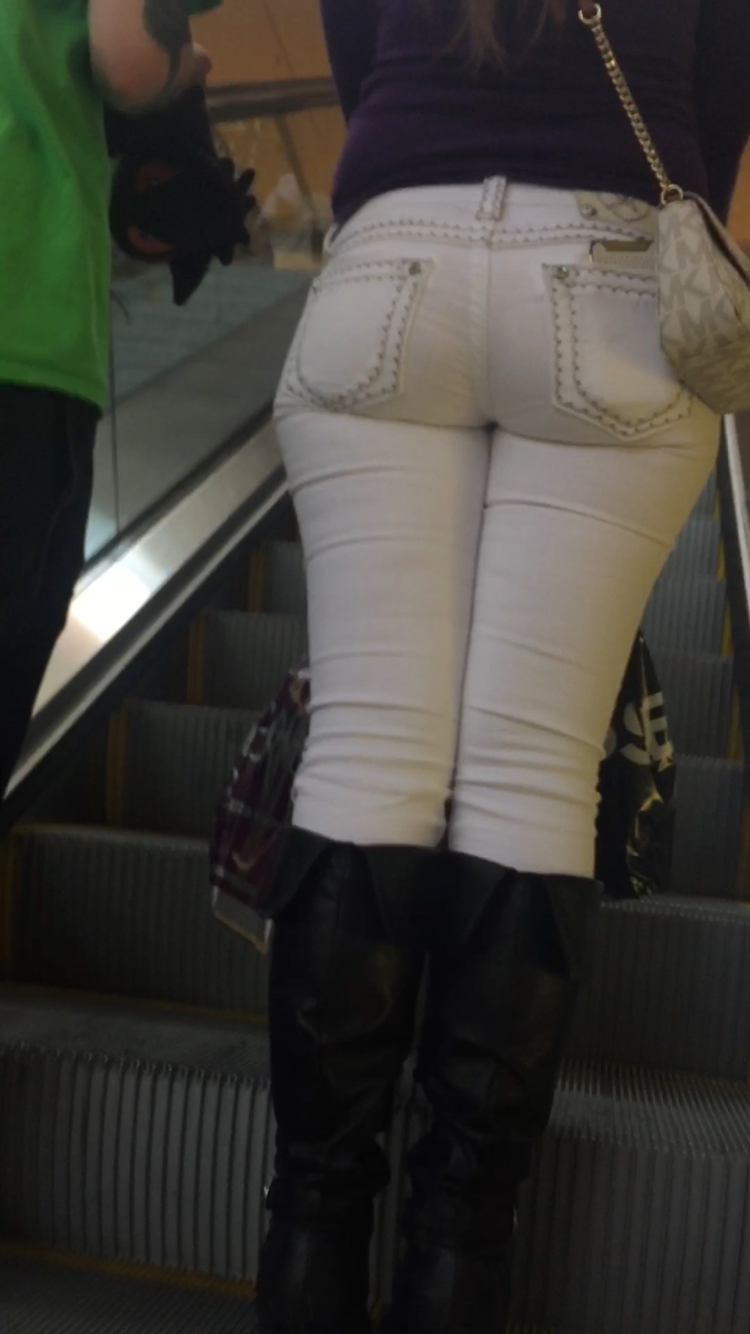 vvillegas1224:  Sexy milf in tight white pants and sexy long boots