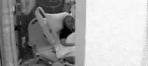 pull-the-fucking-plug:  dvoraksbedrich:  This is one of the last recordings of Ronnie James Dio before his death on the 16th of May, 2010. This is probably one of the most emotinal Gifs existing. Although he has stomach cancer, he still hasn’t given