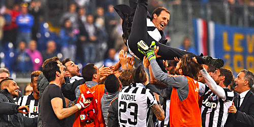 juventusoldlady1897:   ★ ★ ★  CAMPIONI D’ITALIA  2014/2015 ★ ★ ★  