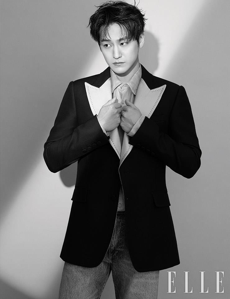 Kim Bum for Elle Korea February 2022. Photographed by Kim Yeong Jun