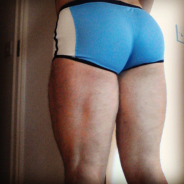 tightgearguys:  This set has a guy in bulging in all the right places.  Check more