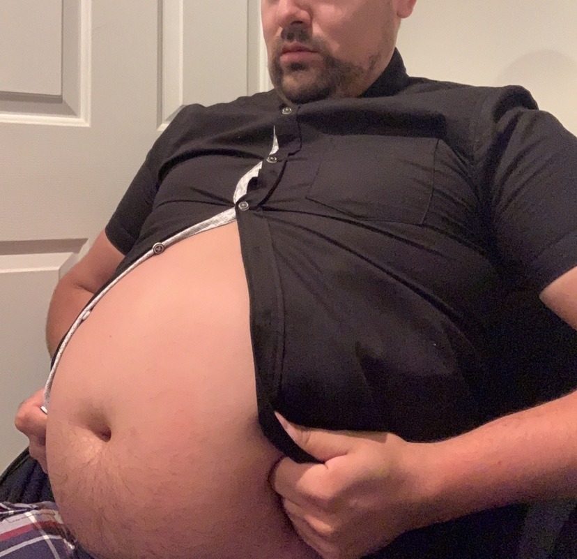 lardgerthanlife:  Thick Thursday: Reached a new record high of 315 lbs/145 kg. I’m