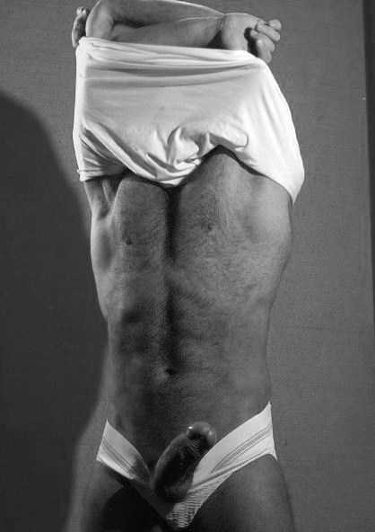 hairymacho:  http://hairymacho.tumblr.com 