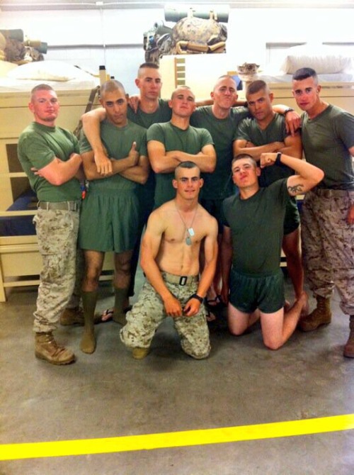 ★ Nude Soldiers ★