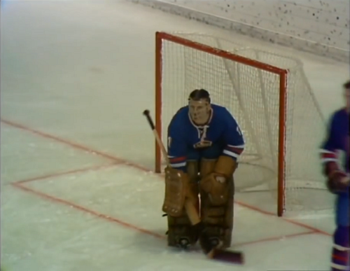 remedialgarden:@gsdgsd Footage of the Czechoslovakian team that beat the Soviet Union in 1969. A