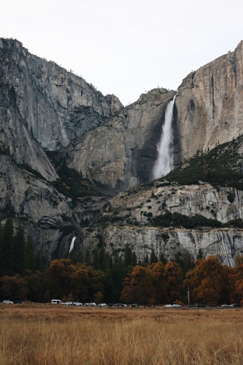 corbiecal: yosemite falls in october