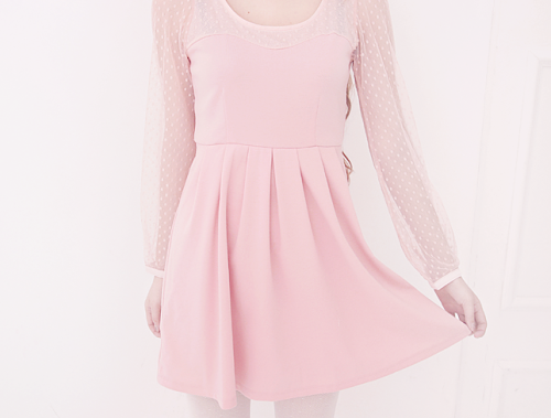 salt-roses: ♥pink &amp; pale club♥ message me if similar♥