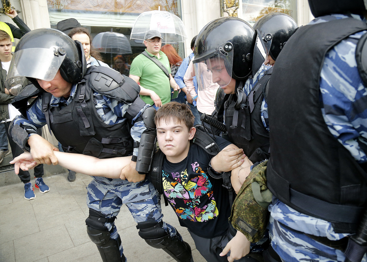 micdotcom:  Hundreds arrested in anti-Putin protests in MoscowThe Russian government