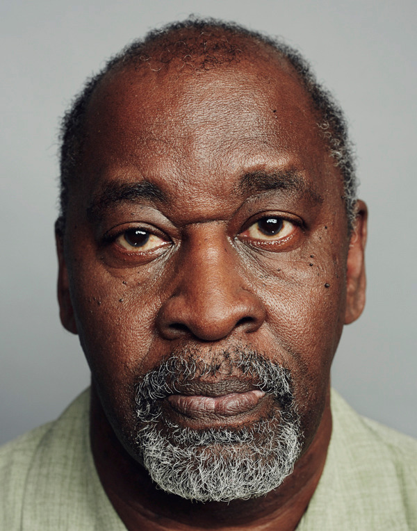sourcedumal:  aseriousmann:  I was recently commissioned to photograph five generations