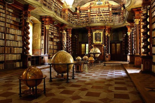 Grandiose Baroque Library in Prague Is a Stunning Kingdom for Books | via Prague&rsquo;s Klement