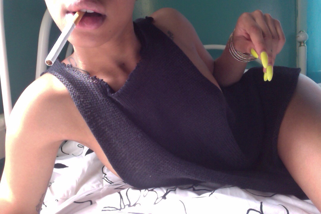 nitrqin:  ★ paler than u ★