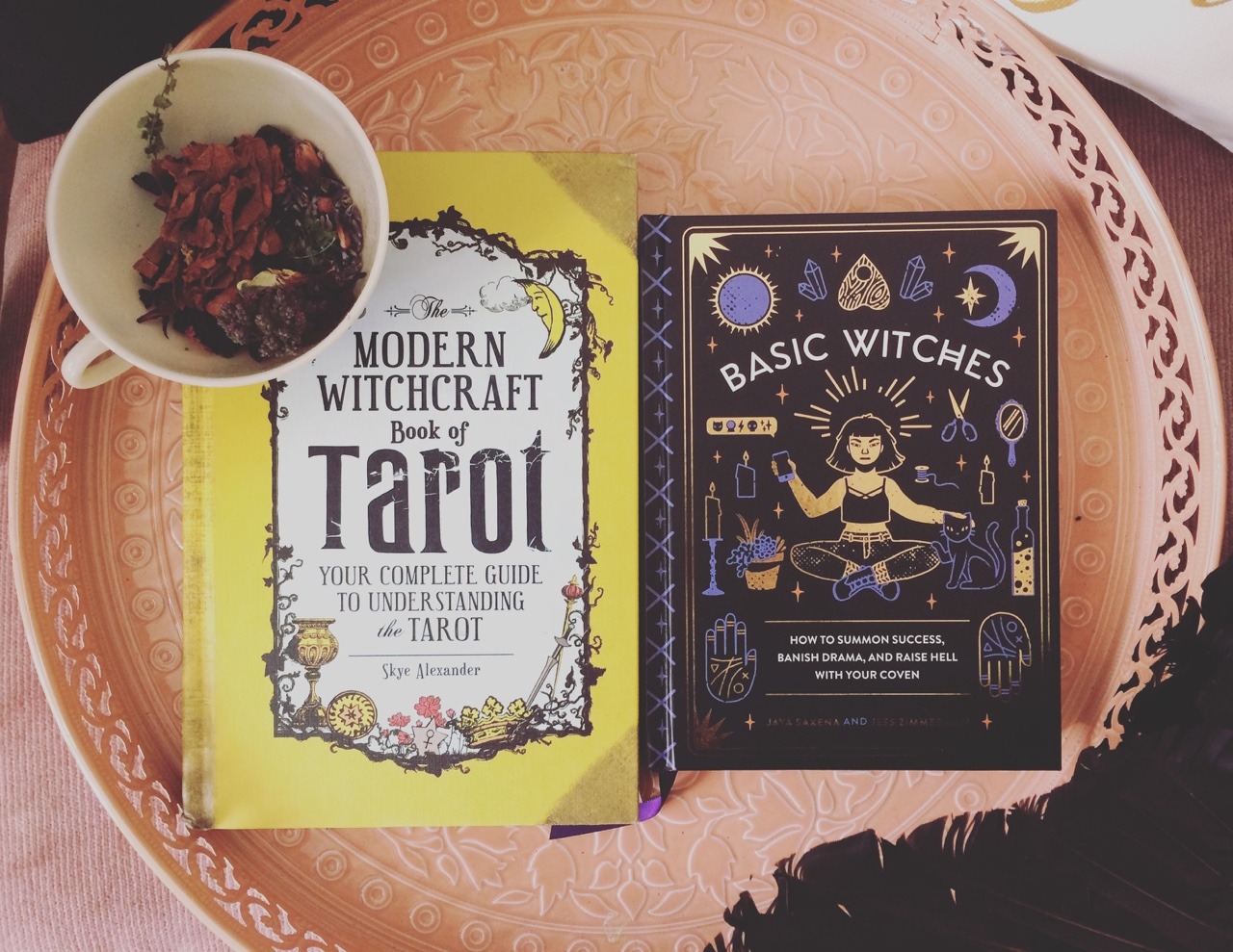 thegard3nwitch:  New books! 🔮✨