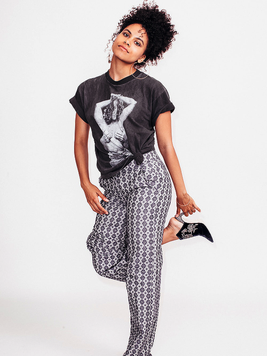 aventurineseafoamgreen:  aquamzan:zazie beetz by ben ritter    She is so gorgeous.