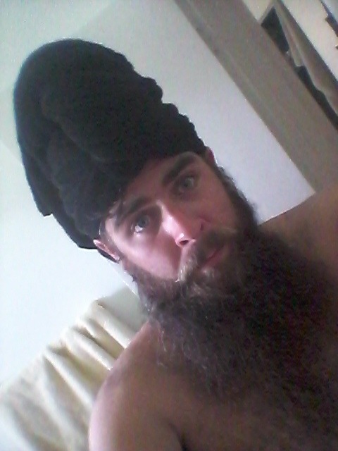 gltbears:  bearsnkitties:  Jambo  Silly 