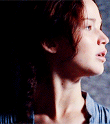frostingpeetaswounds:  Katniss’ braid. 