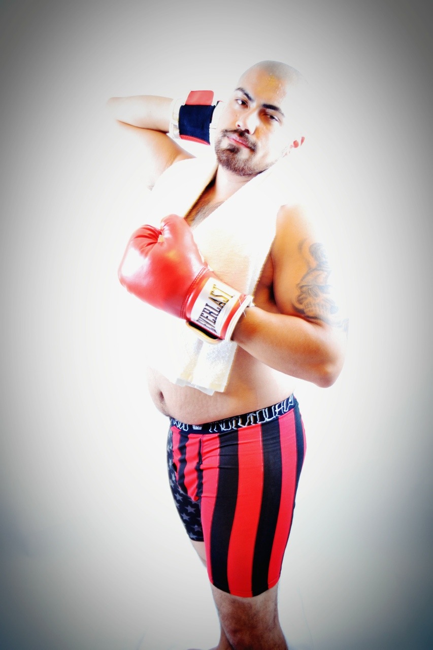 georgieoso:  djshorty73:  georgieoso:  KICK SOME ASS FOLLOW JESSE ON IG @JESS_THE_JESTER