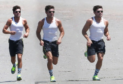 hotfamous-men:  Zac Efron