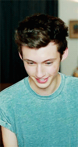 troye-sugg:  (x) 
