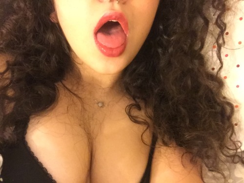 offlinesafety:  *pops gum*
