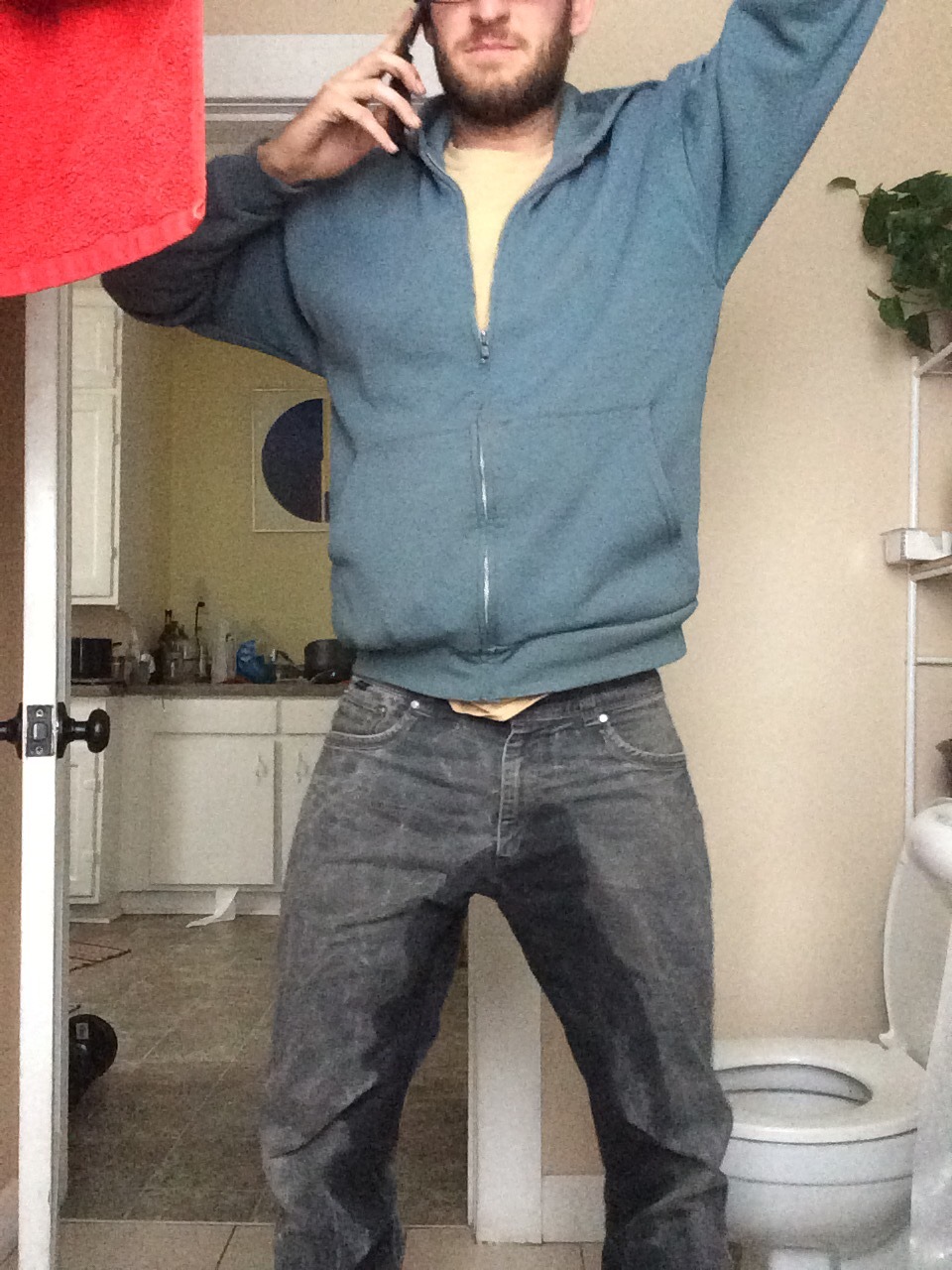 luckypig87:Had to pee so bad on the drive home from work. As soon as I stood up out