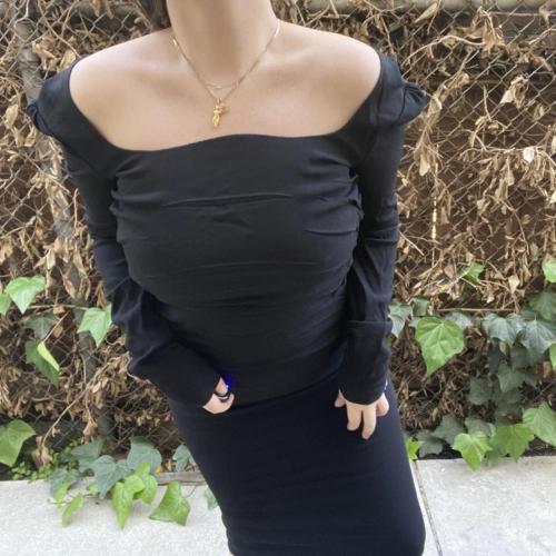 Dolce & Gabbana long sleeved ruched sexy midi black dress(more information, more gold)