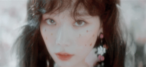 candyeon:TAEYEON 태연_Make Me Love You_Music Video Teaser