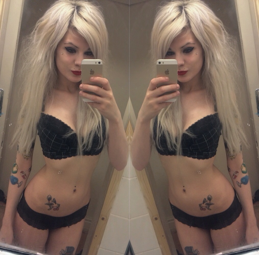 testimonialsex:  xtipyourbartenderx:  My hair is stupid  that underwear is so perfect