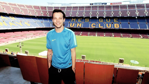 blamestyles:  At Camp Nou (7/08) 