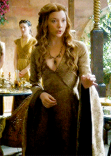 petyrbaelishs:thronesgifs challenge » [ 7 ] outfits » margaery’s gowns