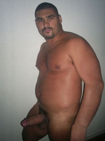 bigboyzplace:  keahimakua:  big + brown + nekkid = like  FUCK BIG BOY WITH A BIG