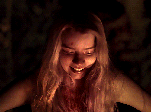 buckybarness: WOMEN IN HORROR + The Witch (2015) • dir. Robert Eggers The Texas Chain Saw Massacre