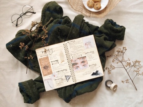 09-05-18 Updating with a new content after ages, my bad.  Hello everyone! Here is my bujo for the mo