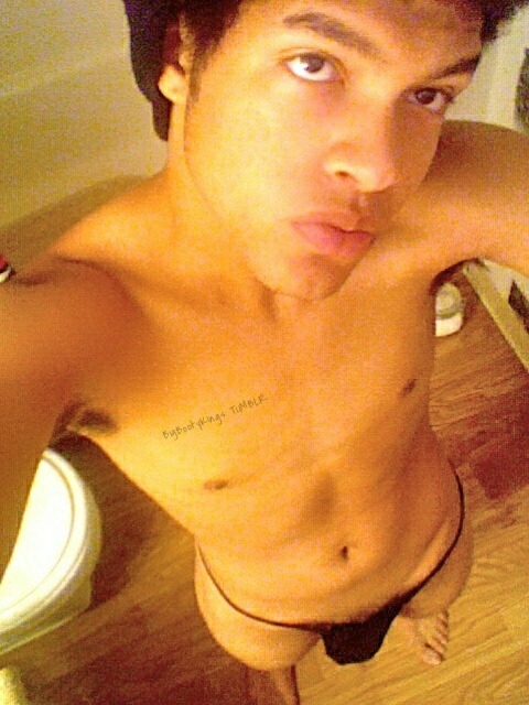 bigbootykings:  NEW EXCLUSIVE SUBMISSION: THIS WAS THE MOST REQUESTED SUBMITTER! Spanish boi got ass FA DAYZ!!  -for more ass FOLLOW http://bigbootykings.tumblr.com