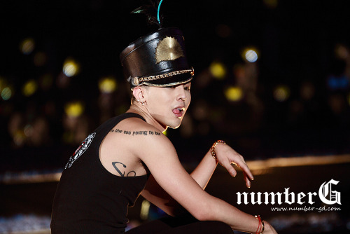 koreanghetto:      More GD Pictures @ Alive Tour in HK Do not crop, delete watermark, or edit the photo Source: secret (http://www.number-gd.com)     