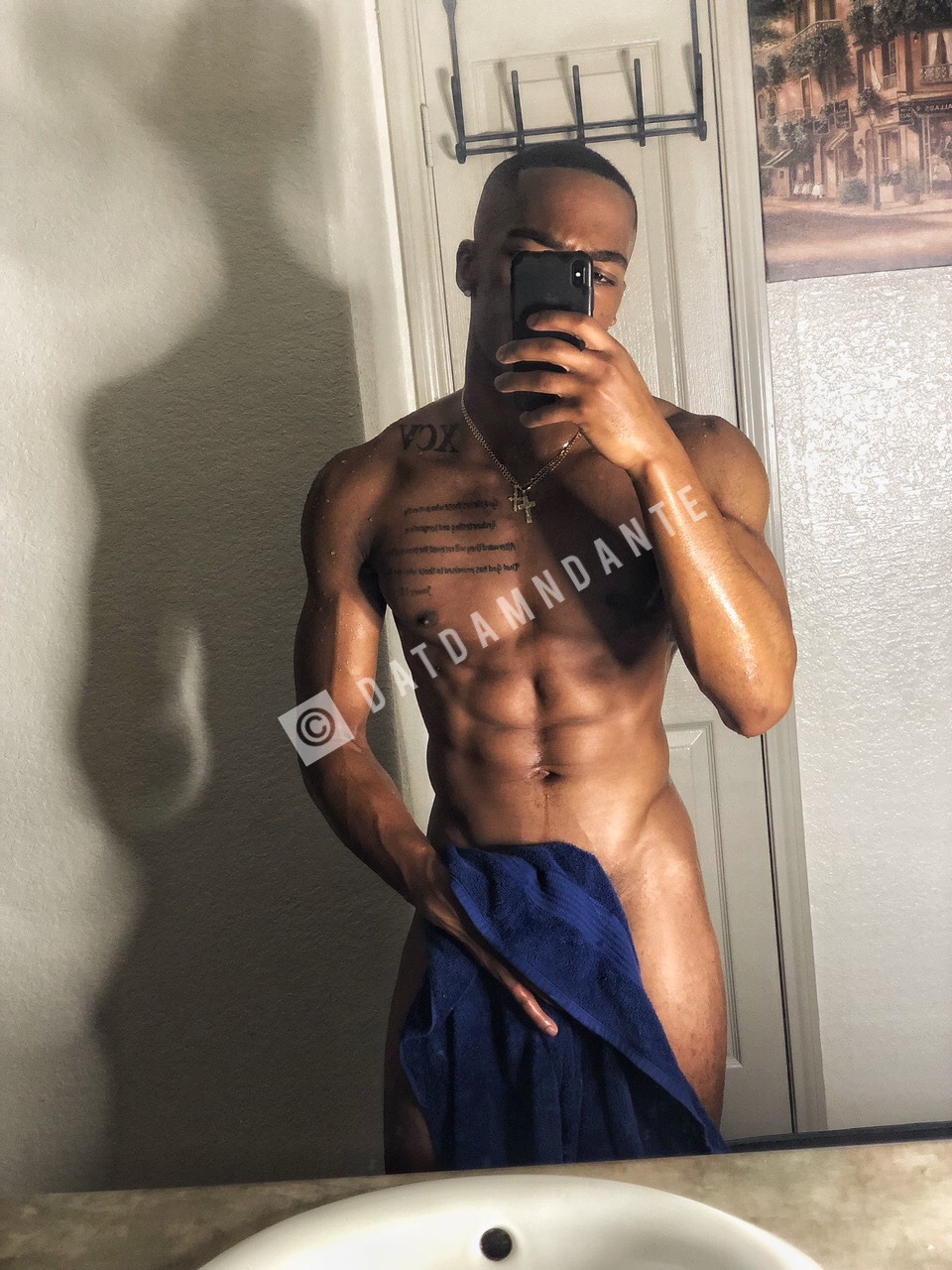 datdamndante:  Dallas MichealSnack or meal? 😜😜Ig: datdamndante 🔥🔥  Doesn&rsquo;t