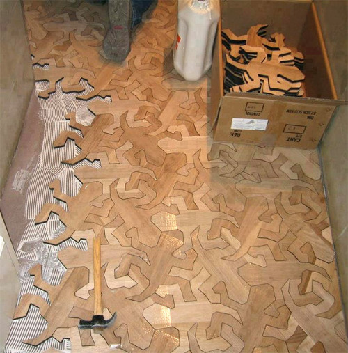 Arbore, a flooring contractor in Madrid, Spain, created these awesome interlocking hardwood pieces i