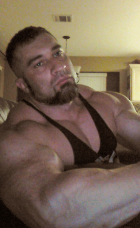 lixpex:  When he signed up for the experimental hormone trials, he was only expecting to earn a few extra bucks. Instead he ended up in what became infamous as the “megahormone group” - about 200 men nationwide who were accidentally given a much more