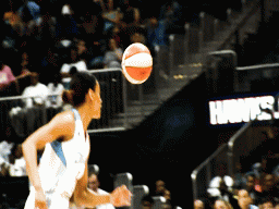 skydigginsxo:  wnba debut 