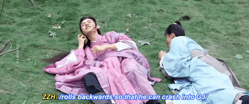 Zhang Zhehan & Gong Jun: Rolling In The Grass Is So Hard?!?!